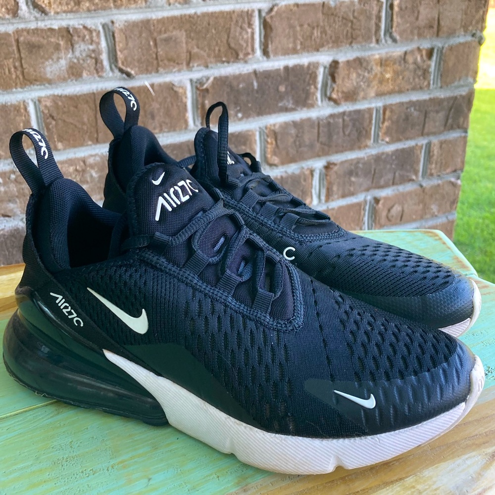 Women’s Nike Air 270 Black Size 7.5